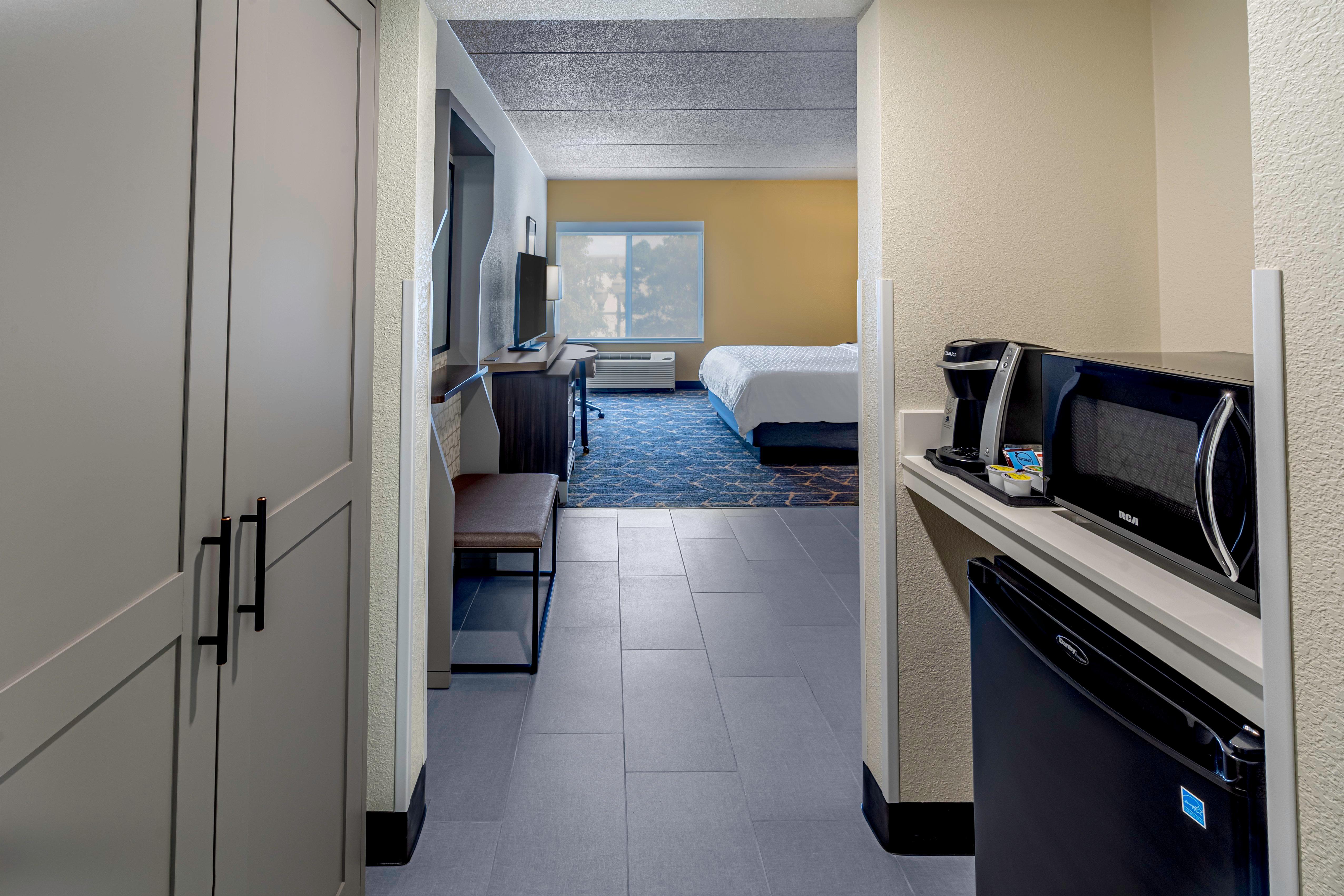 Holiday Inn & Suites Wausau-Rothschild By Ihg Exterior foto